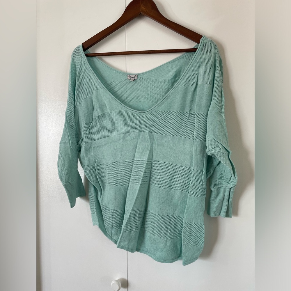 Kismet oversized top